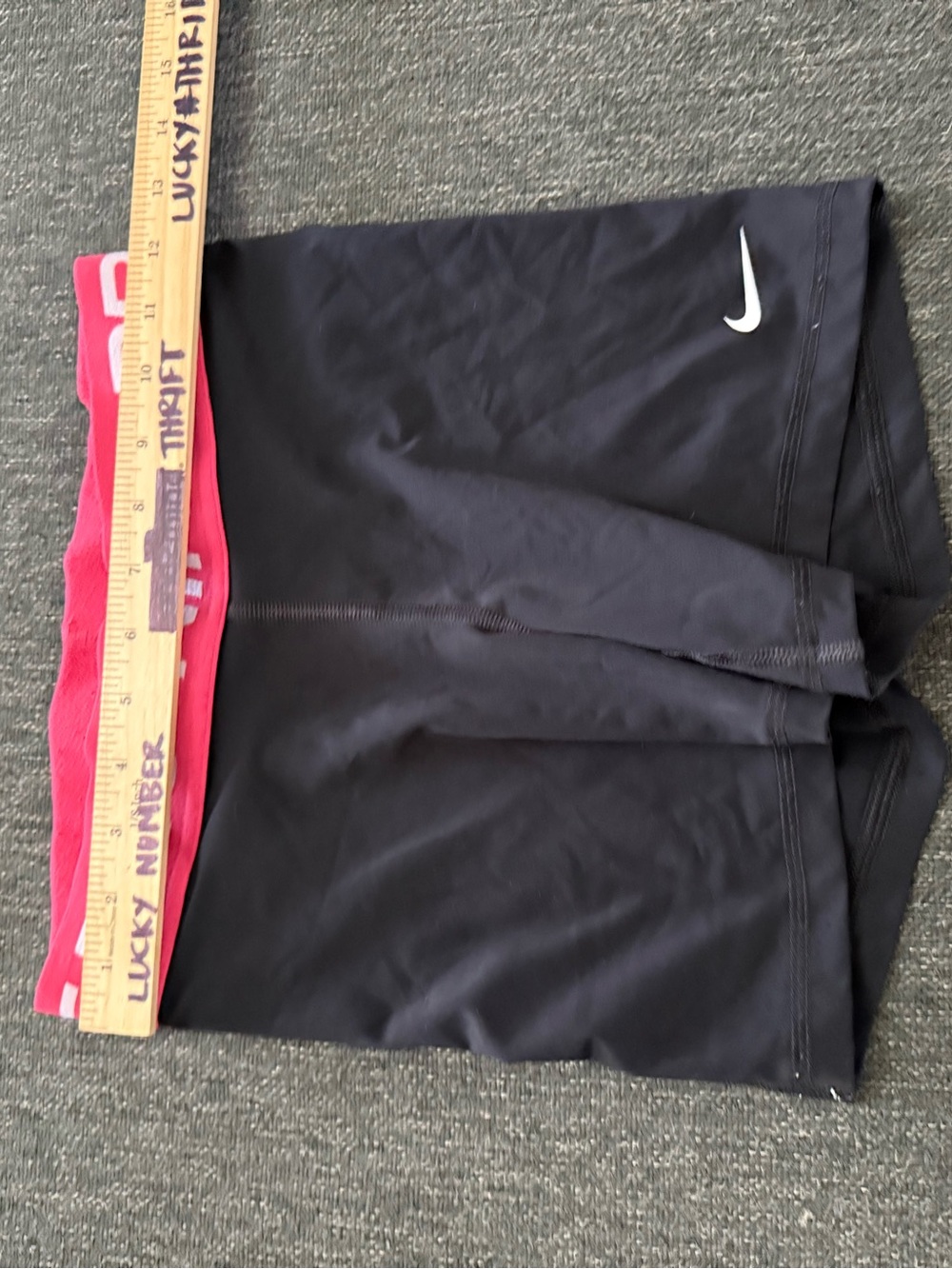 Women’s Nike Pro Black Compression Shorts with Pink Waistband size Medium - Picture 8 of 9
